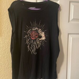 New Torrid Black Graphic Short Sleeve Tee Sz 2 torrid sizing